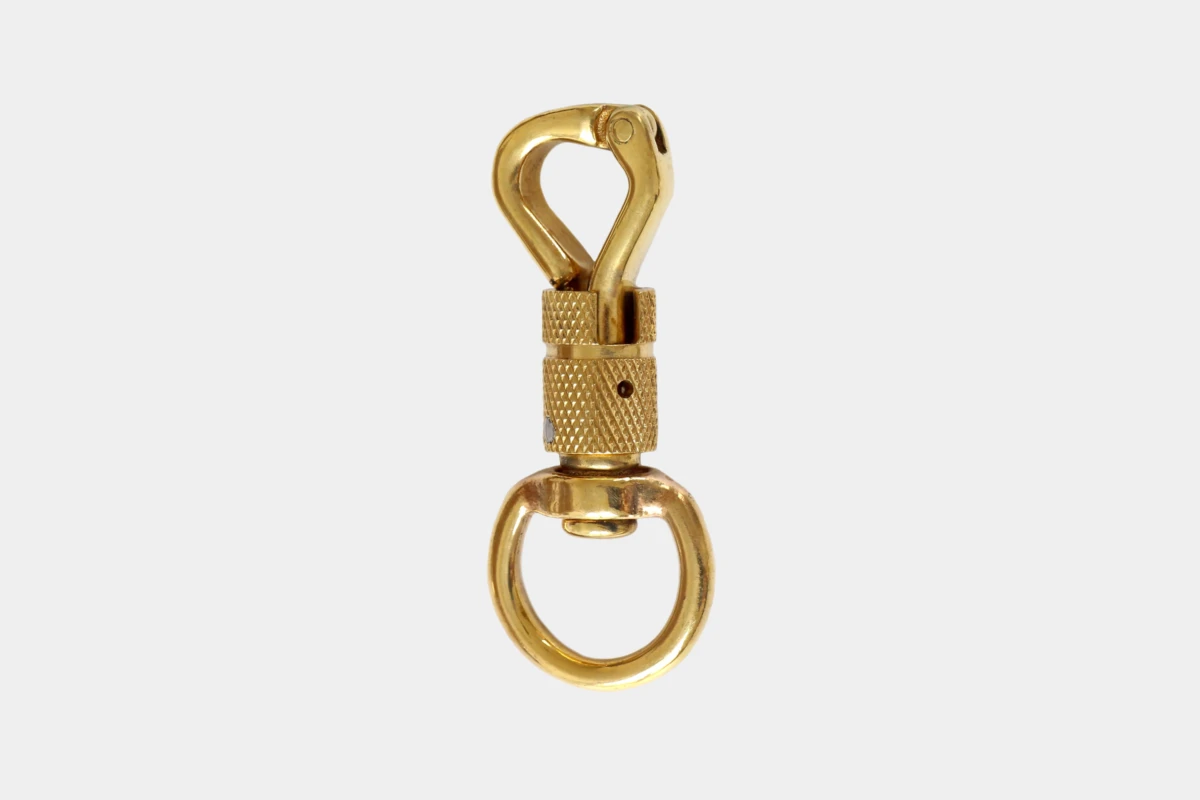 WHT10410 - Cattlemans, GVR - Karabinerhaken mit Sicherheitsverschluss aus Messing, slot snap, security snap, brass WHT10410 - Cattlemans, GVR - Karabinerhaken mit Sicherheitsverschluss aus Messing, slot snap, security snap, brass