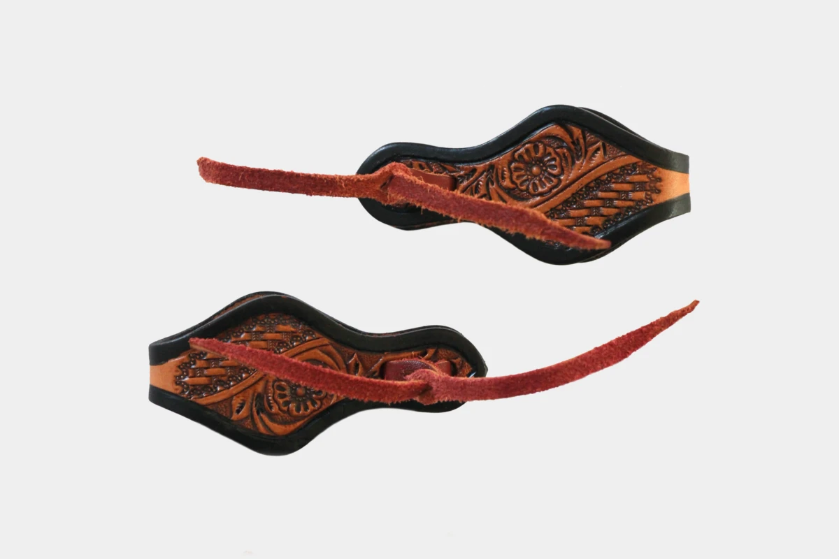 Cattlemans, GVR - Rein straps two tone combo tooling, Leder, leather, russet, black Cattlemans, GVR - Rein straps two tone combo tooling, Leder, leather, russet, black