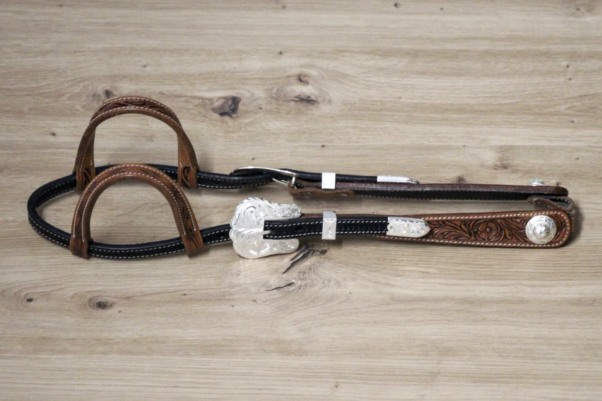 Cattlemans, GVR - Unique Show Zweiohr antique chestnut-black small round teardrop and Hansen Silver Buckle Sets Sidney, Westerntrense, Quarter Horse, two ear