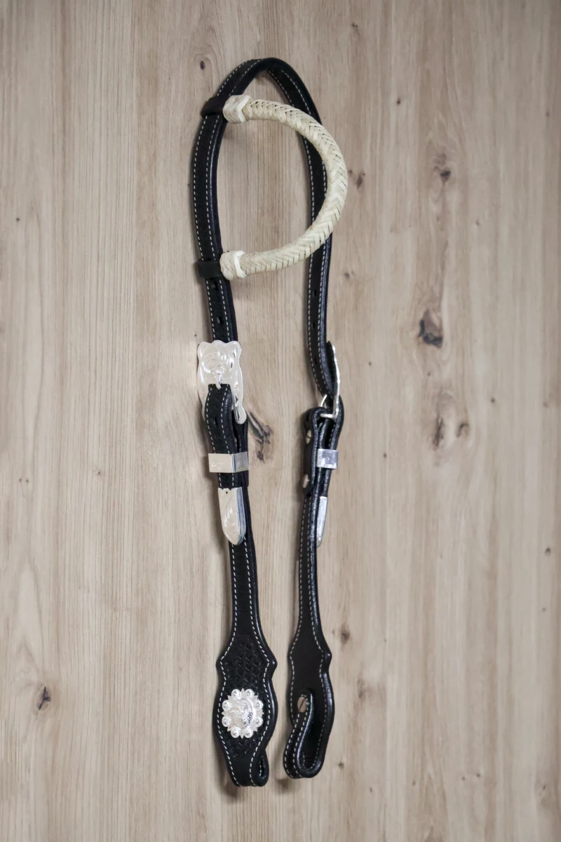 Custom made silver one ear (SE011)