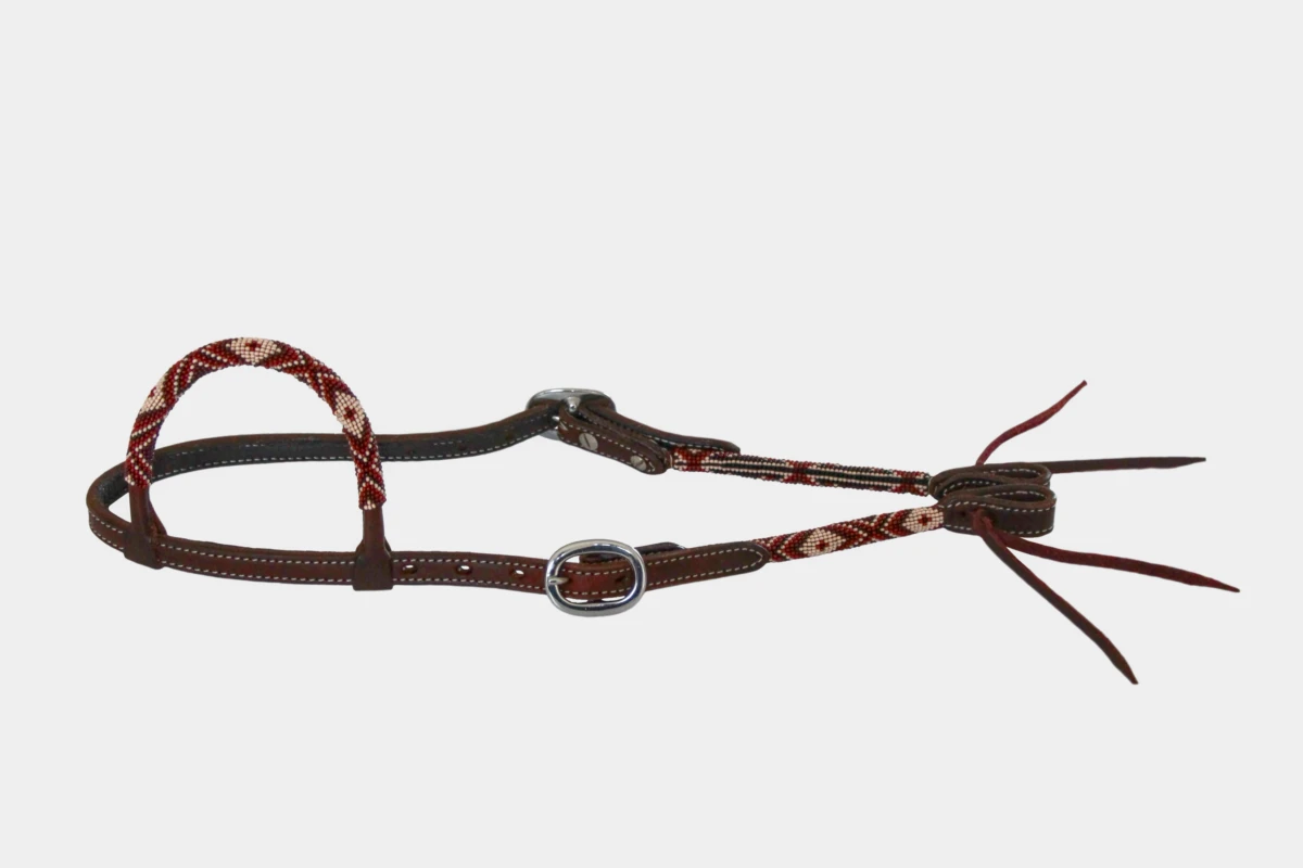 Cattlemans, GVR - Einohr with brown, beige and burgundy beads, Karo Design, diamond, one ear, perlen, rot, red, burgunderrot, braun, dark chestnut Cattlemans, GVR - Einohr with brown, beige and burgundy beads, Karo Design, diamond, one ear, perlen, rot, red, burgunderrot, braun, dark chestnut