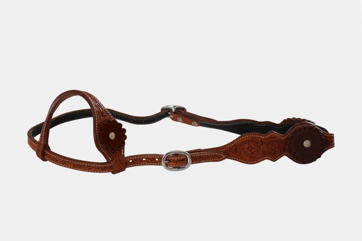 Cattlemans, GVR - Einohr double big scalloped flower tooling, contrasting leather Conchos, Westerntrense, Quarter Horse, one ear, chestnut Cattlemans, GVR - Einohr double big scalloped flower tooling, contrasting leather Conchos, Westerntrense, Quarter Horse, one ear, chestnut