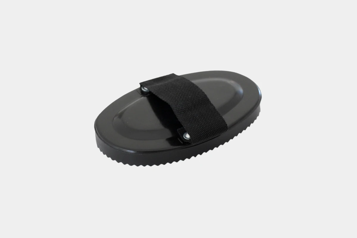 Gummistriegel - schwarz, rubber, black Gummistriegel - schwarz, rubber, black