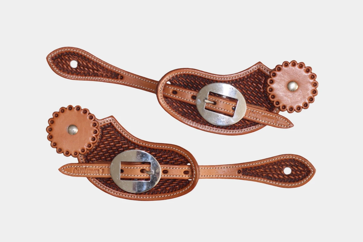 Cattlemans, GVR - Sporenriemen round basket tooling with leather concho, spur straps, Leder, antique russet Cattlemans, GVR - Sporenriemen round basket tooling with leather concho, spur straps, Leder, antique russet
