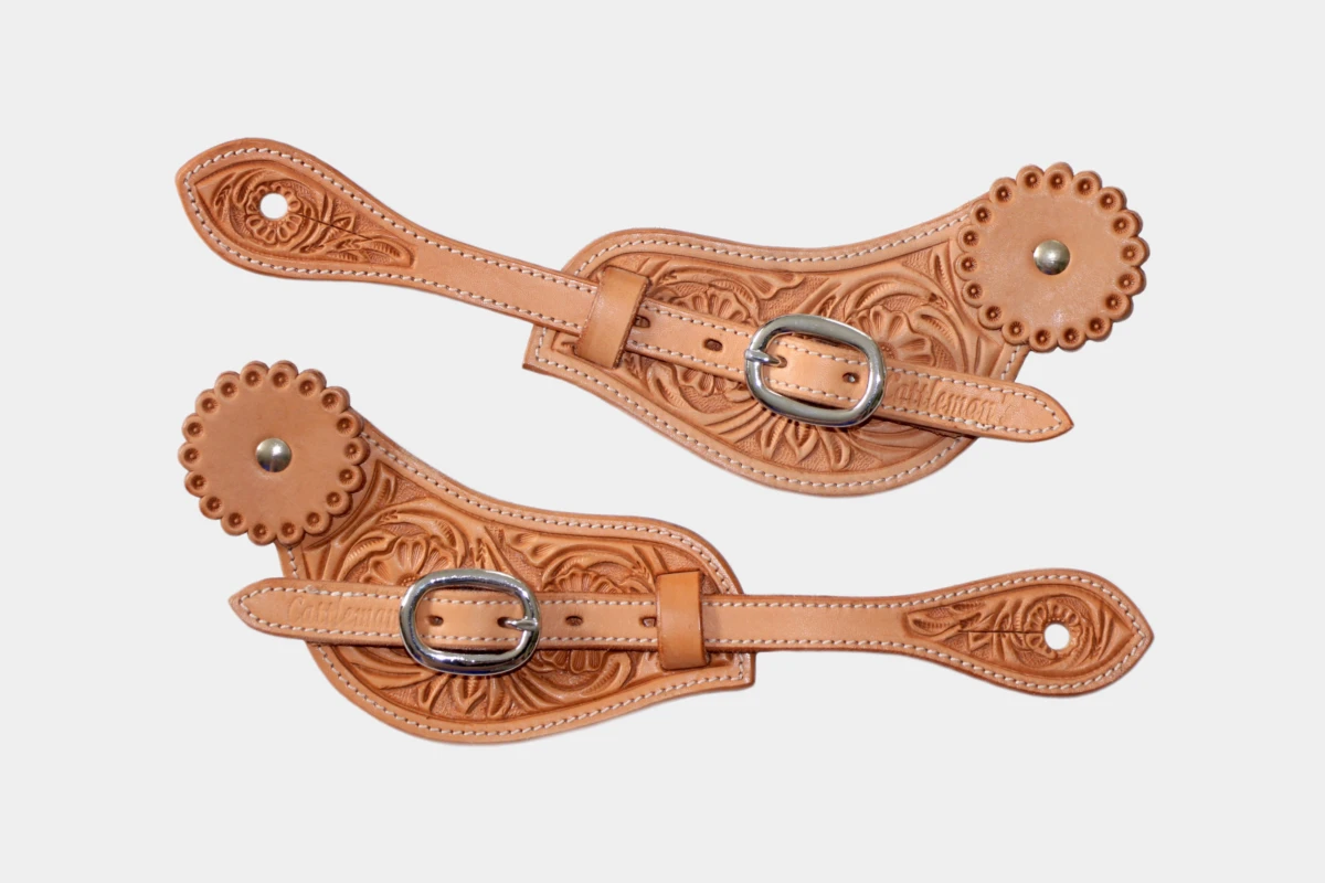 Cattlemans, GVR - Sporenriemen curved flower tooling with leather concho, spur straps, Leder, russet