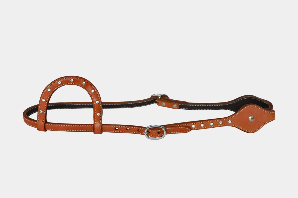 Cattlemans, GVR - Einohr futurity oval crystal white, Westerntrense, Quarter Horse, sadesa leather, leder, one ear, Strasssteine, weiß, russet