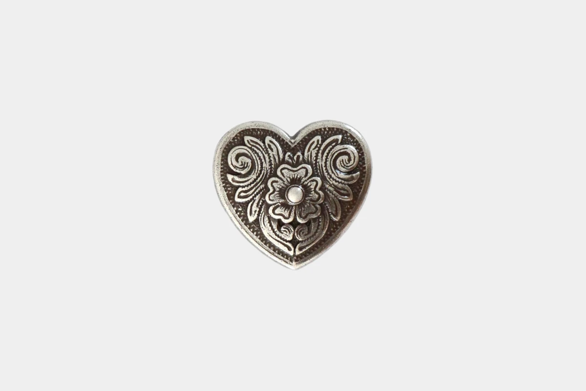 Concho flower heart, Herz, steel, Stahl