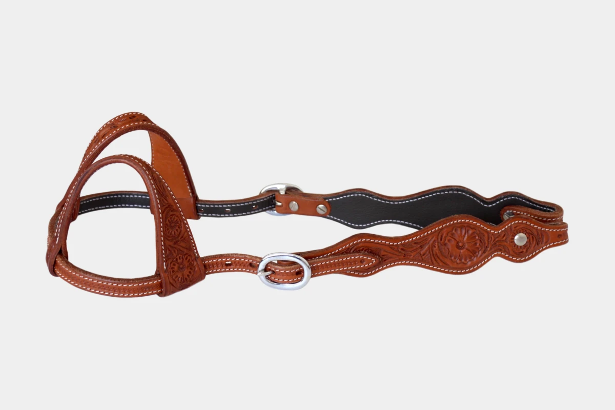 Cattlemans, GVR - Zweiohr double curved flower tooling, Westerntrense, Quarter Horse, two ear, chestnut Cattlemans, GVR - Zweiohr double curved flower tooling, Westerntrense, Quarter Horse, two ear, chestnut
