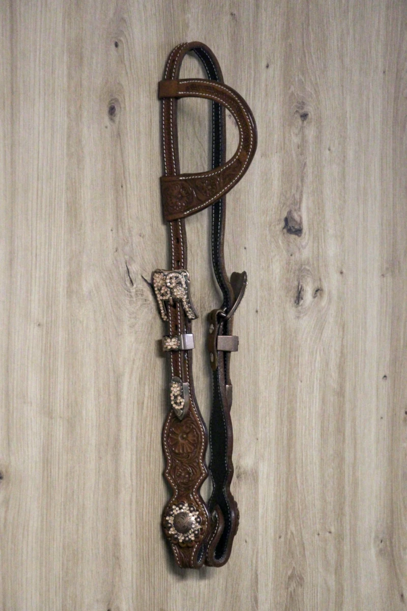 Custom Made Crystal Einohr (CE024)