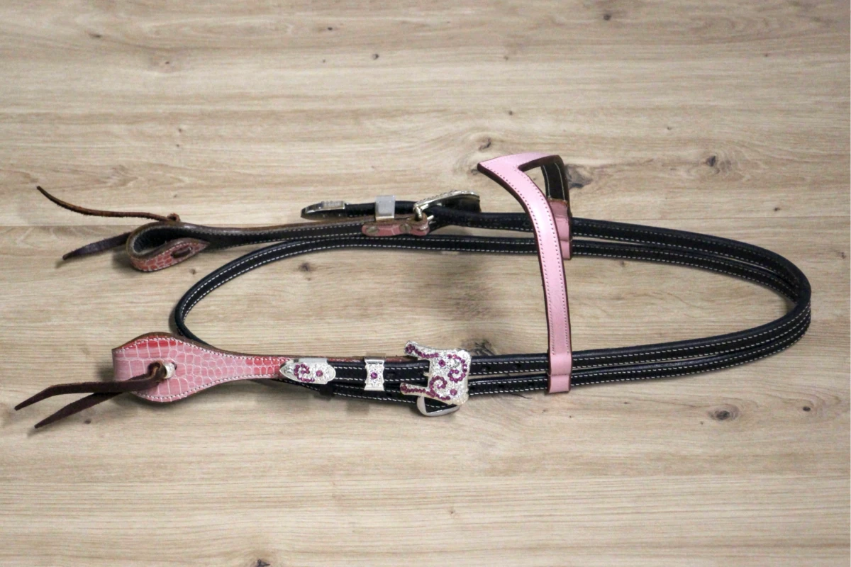 Cattlemans, GVR - Unique Show V-Stirnband black-pink oval and Buckle Sets Crystal rose, Westerntrense, Quarter Horse, browband, Einzelstueck